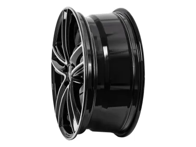 RC-Design RC27 Schwarz Glanz Voll-Poliert – Seitenansicht