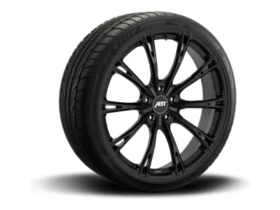 ABT Sport GR glossy black – 3/4-Ansicht mit montiertem Reifen