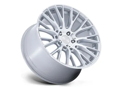 Rotiform LSE Gloss Silver w/ Machined Face – Felge geneigt, schräg von vorne