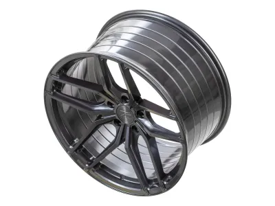 Z-Performance ZP2.1 Gloss metal – Schrägansicht seitlich mit Felgenbett