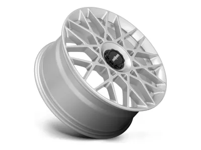 Rotiform BLQ-C Silver – Felge geneigt, schräg von vorne